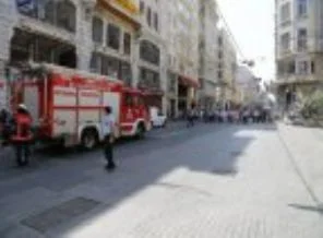 İstiklal Caddesi'nde doğalgaz paniği