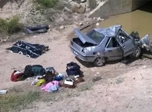 Katliam gibi kaza: 4 ölü, 3 yaralı