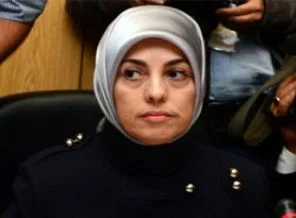 Kavakçı bu üniversitede ders verecek!