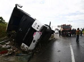 Kayseri'de otobüs kazası: 50 yaralı