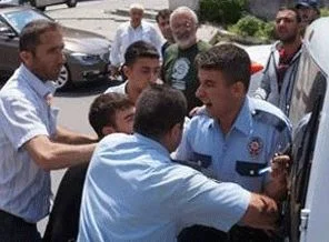 KPSS çıkışında bıçakladı