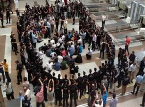 Paralel polislere hakim ve savcılardan destek