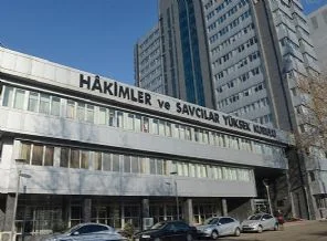 Savcı ve Hakimi Hsyk'ya şikayet ettiler