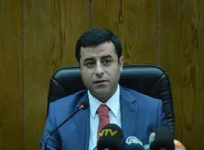 Selahattin Demirtaş duruşmaya katıldı