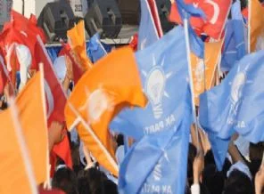 AK Parti'nin kapatılması istendi