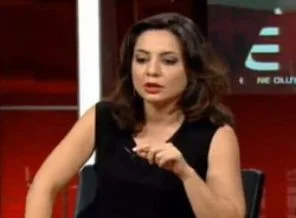 Aslı Aydıntaşbaş'tan CHP'ye tepki
