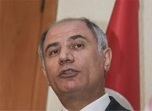 Bakan Ala 'heykel' iddialarına sert çıktı