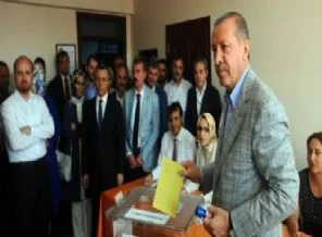 Başbakan'ın sandığından kim çıktı?