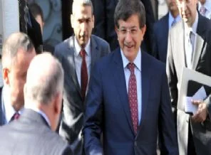 Davutoğlu Dışişleri'ne veda etti