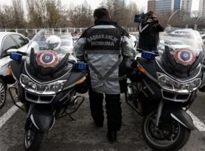Erdoğan'ın korumaları kaza yaptı