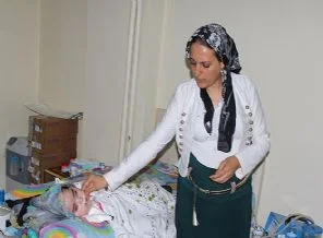 Eşinin sakladığı parayı yanlışlıkla çöpe attı