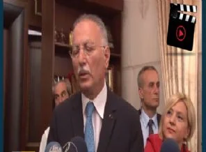 İhsanoğlu bu kez de 'yurtta sulh...' sözünü hatırlayamadı