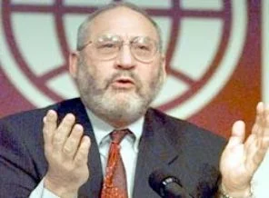 Nobelli ekonomist açıkladı: İşte Türkiye'yi bekleyen büyük tehlike