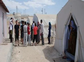 Yezidiler çadır kente yerleştiriliyor