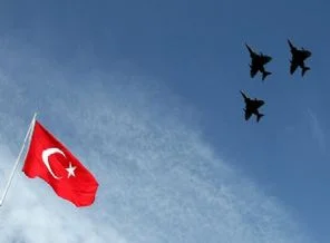 Yolcu uçakları F-16'lar konusunda uyarıldı