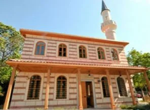 84 yıl sonra ibadete açıldı