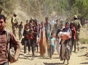 Asker gözetiminde Türkiye'ye giriş yaptılar