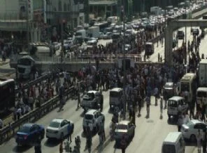 Avcılar'da köprüyü yıkan şoför tutuklandı