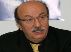 Bekaroğlu'nun 21 yıl önceki tartışmalı yazısı
