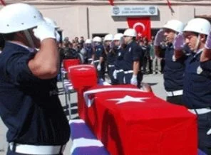 Bitlis'te polisler için tören düzenlendi