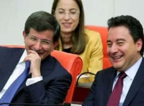 CHP'li vekilin konuşması Davutoğlu'nu güldürdü