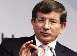 Davutoğlu, Menderes'in kabrini ziyaret etti