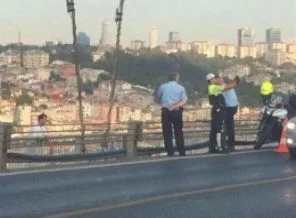 İntihar selfiesi çeken polisten şok savunma