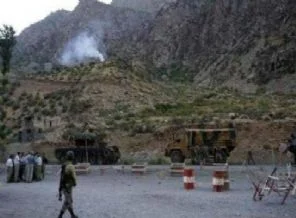 Kaçakçılara müdahale, 3 asker yaralandı