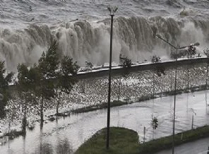 Karadeniz Sahil Yolu trafiğe açıldı