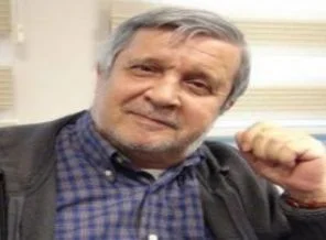 Ünlü sanatçı hastaneye kaldırıldı!