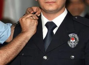 Yurt dışı görev süresi 1 yıla indirildi