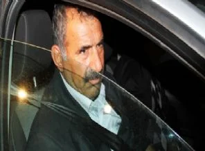Abdullah Öcalan ile görüşmek için gidiyor