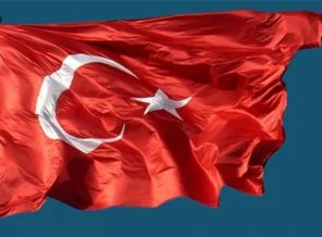 Bayrak indirme olayında flaş gelişme
