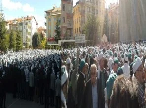 Cemal Erşen toprağa verildi