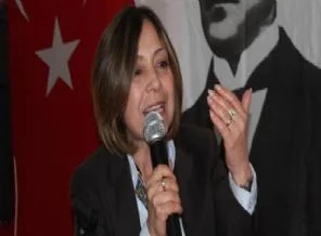 CHP'li Yılmaz'dan başörtüsü karşıtlığı
