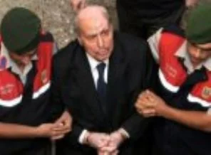 Hüseyin Üzmez tahliye edildi