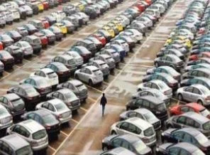 İkinci el araç satışları durma noktasına geldi