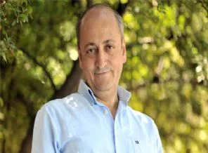 İşte Davutoğlu'nun yeni başdanışmanı