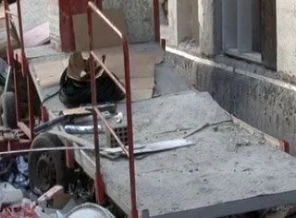 İzmir'de asansör kazası