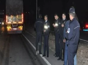 Kamyonun çarptığı yaya hayatını kaybetti