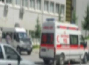 Yolcu midibüsü devrildi: 17 yaralı