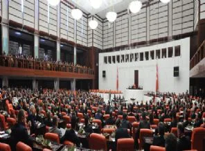 Yükseköğretim Personel Kanunu kabul edildi
