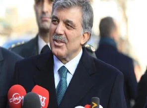 Abdullah Gül kendisine 'İsrail terörü' sorulmayınca hayret etti