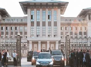 AK Saray'ın tanıtımı sosyal medyayı karıştırdı! (Video)
