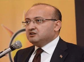Akdoğan: 'Terör örgütü su kaynatmaya başladı'