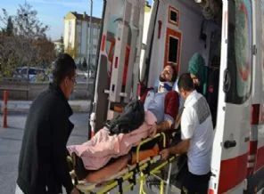 Aksaray'da minibüs takla attı: 11 yaralı