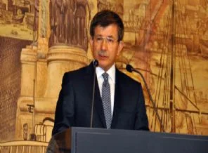 'Cemaat' Davutoğlu'nu bu fotoğrafla eleştirdi