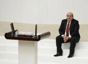 CHP'li vekilin Peşmerge yorumuna Hasip Kaplan'dan tepki