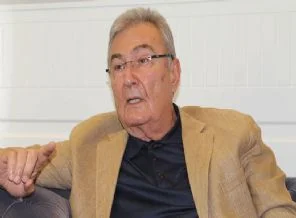 Deniz Baykal'dan E.Ülker Tarhan rahatsızlığı