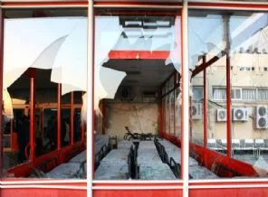 Diyarbakır'da cezaevi firarisi öldü hastane karıştı